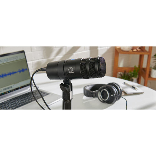 Audio-Technica AT2040USB Hypercardioid Dynamic USB Podcast Microphone