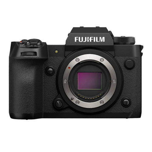 Fujifilm X-H2 with Fujifilm XC 15-45mm f/3.5-5.6 OIS PZ Lens