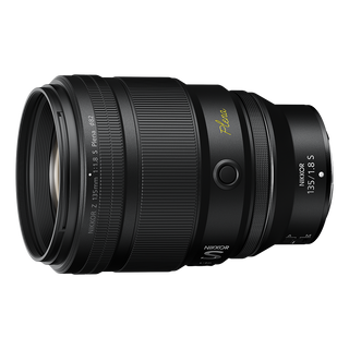 Nikon NIKKOR Z 135mm f/1.8 S Plena Lens