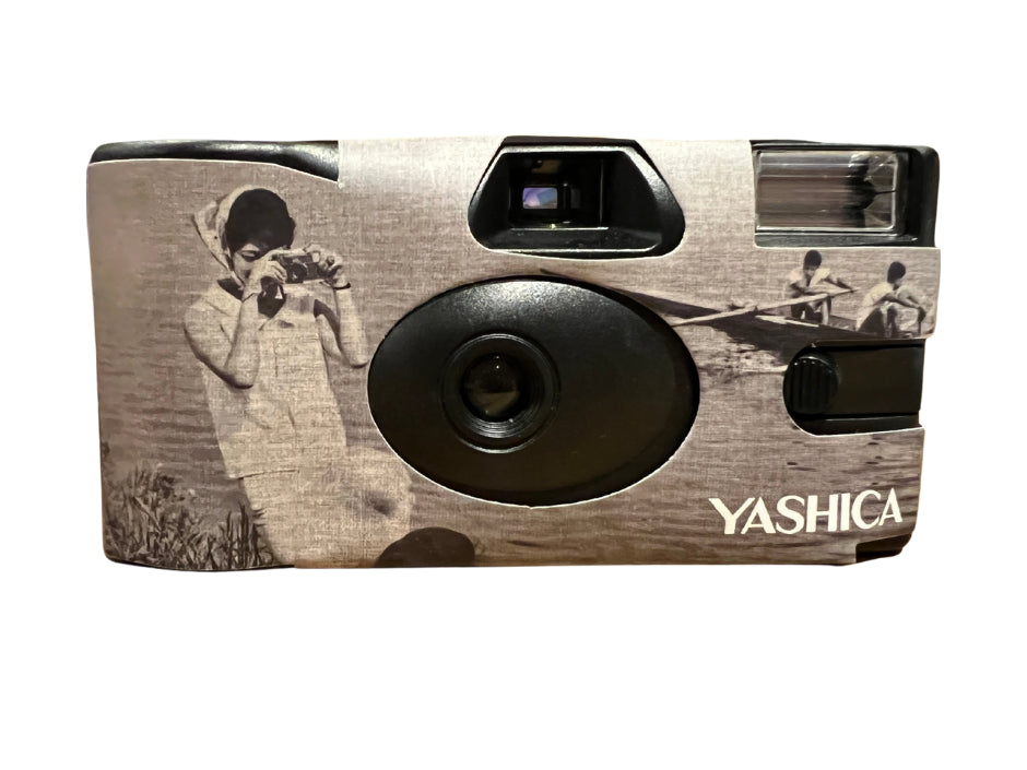 YASHICA Single Use Art Print Film Camera w/ISO400 Film - 35mm - 27 Exposures