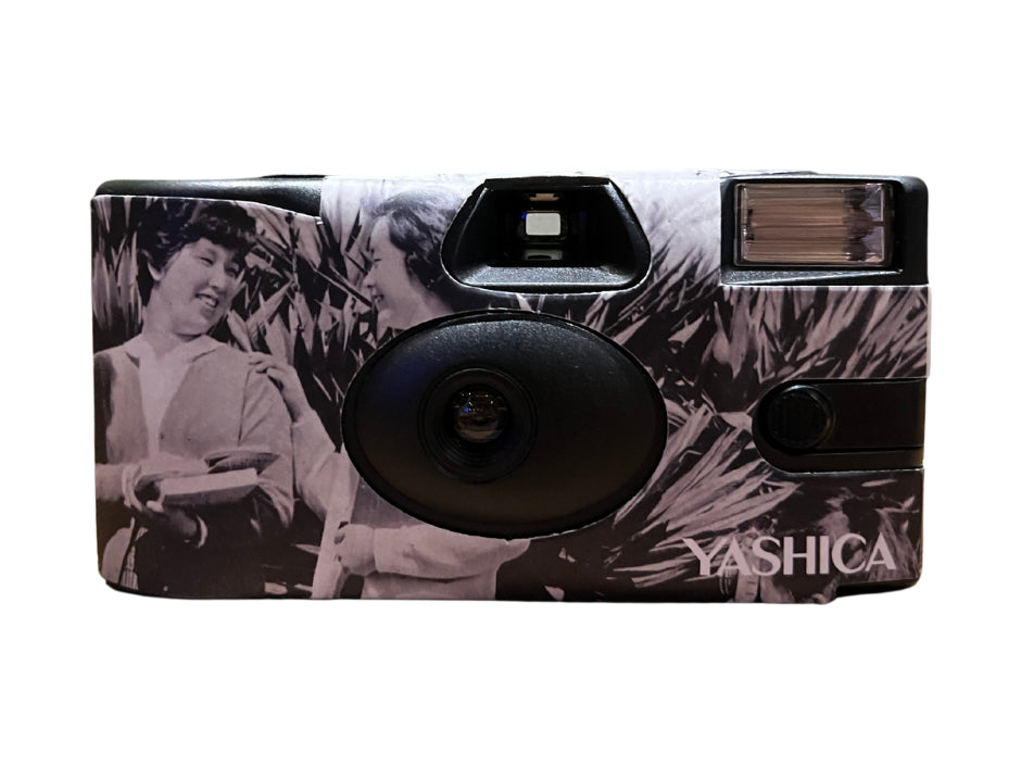 YASHICA Single Use Art Print Film Camera w/ISO400 Film - 35mm - 27 Exposures