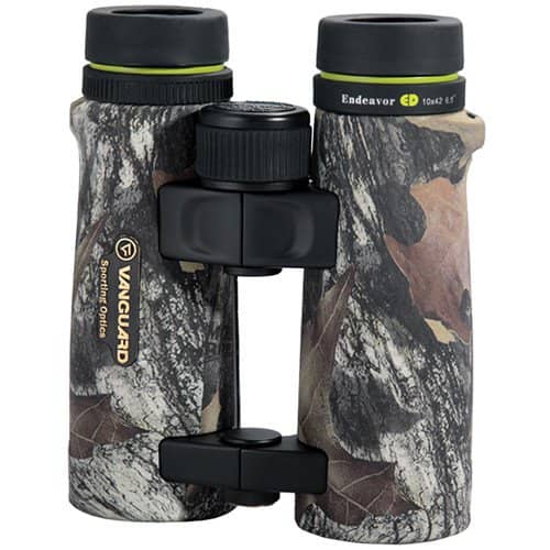 Vanguard 10x42 Endeavor ED Binocular - Realtree Finish